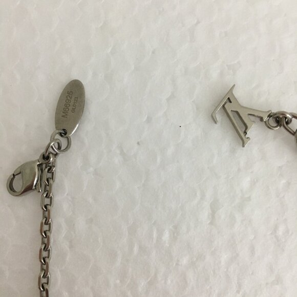 Louis Vuitton Crystal Gamble Station Bracelet 8" 100% Authentic Silver-Tone - Picture 5 of 9